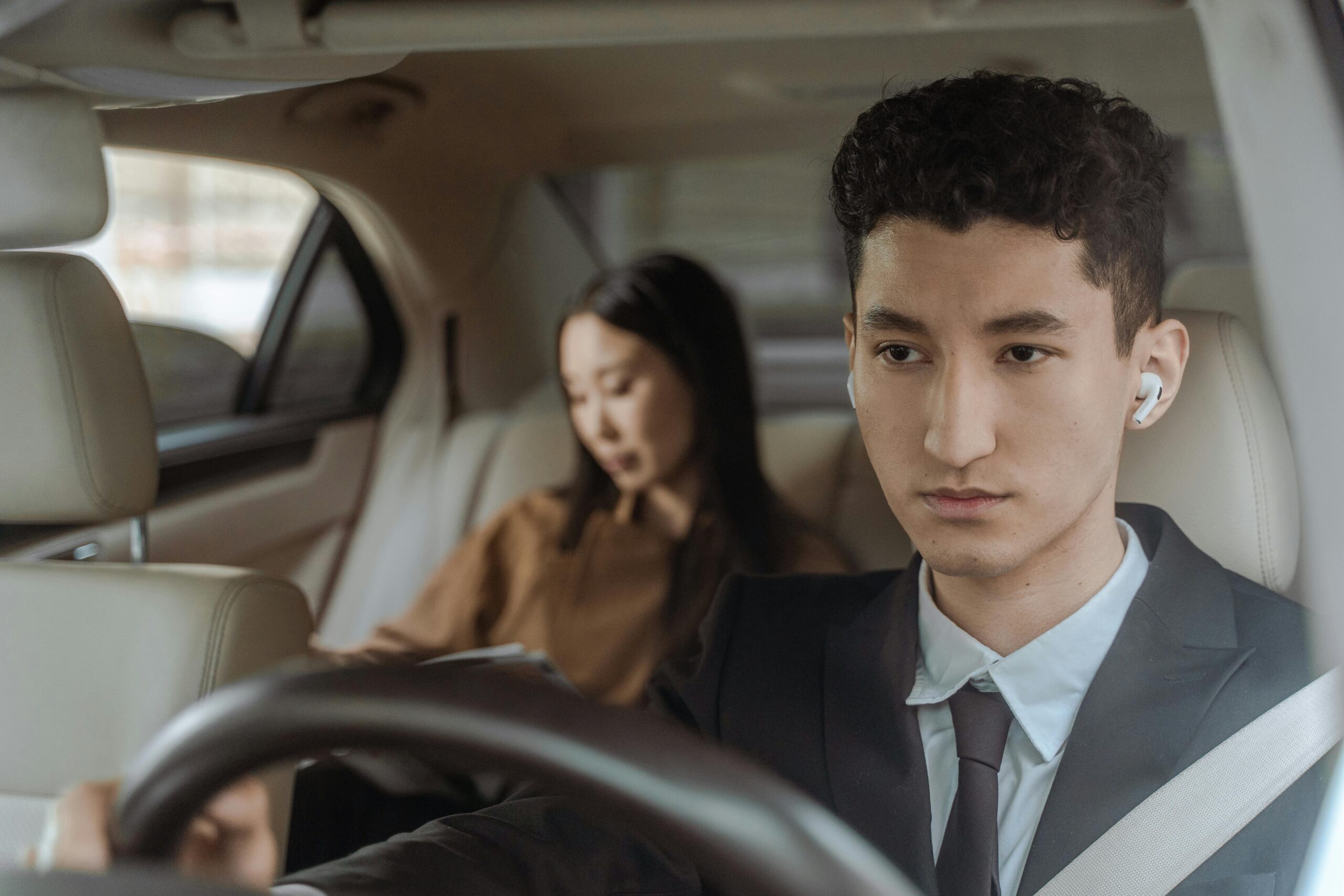 Central London Airport Transfers: Compare the Best Options